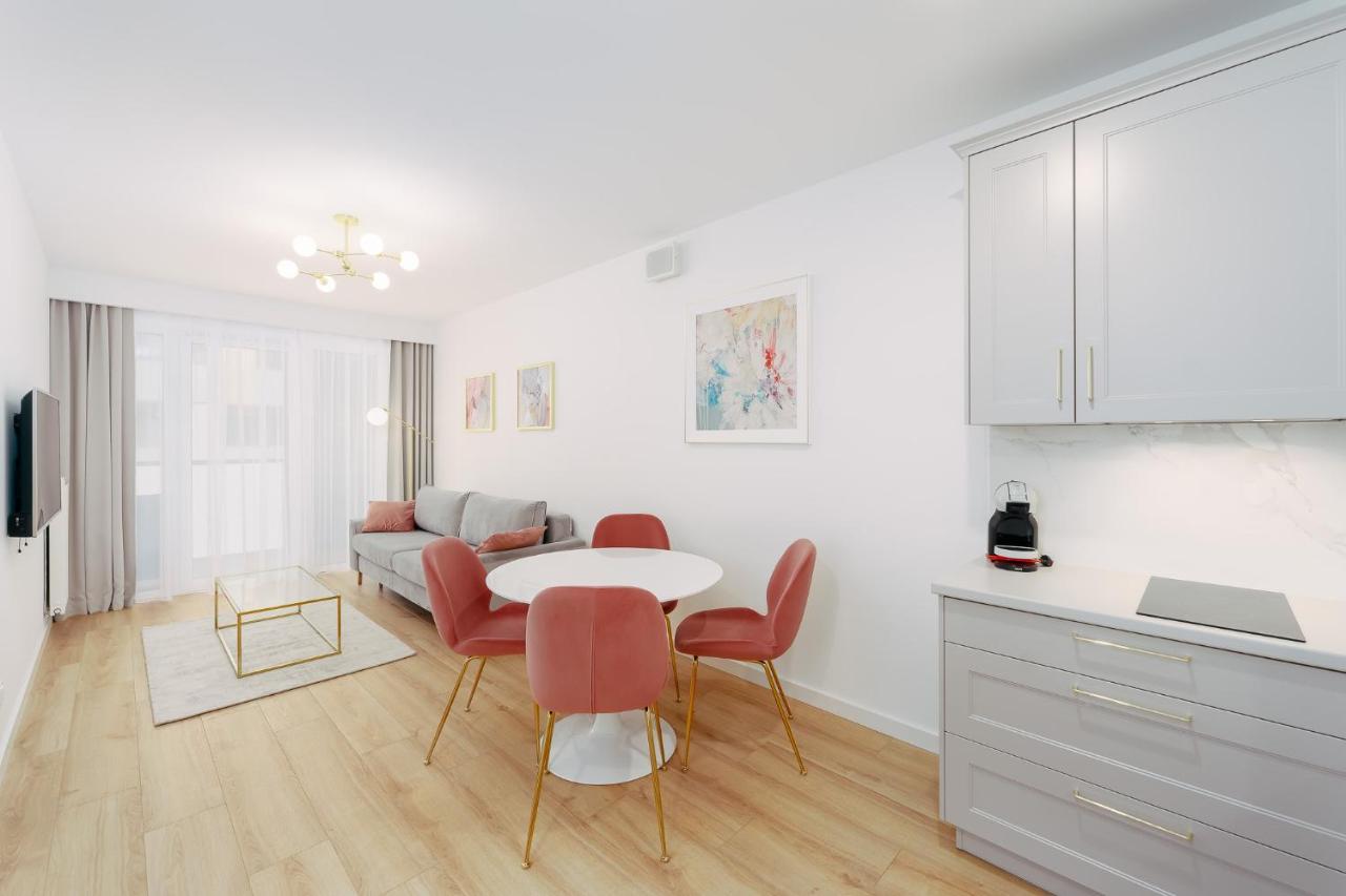 Faro Apartamenty Kasprowicza 20 Basen W Cenie Schwimmbad Im Preis Kolobřeh Exteriér fotografie