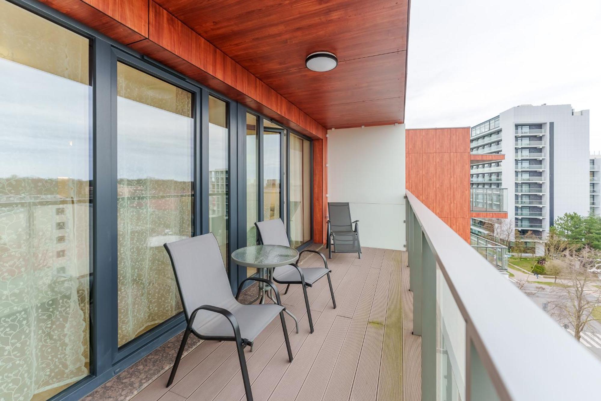 Faro Apartamenty Kasprowicza 20 Basen W Cenie Schwimmbad Im Preis Kolobřeh Exteriér fotografie