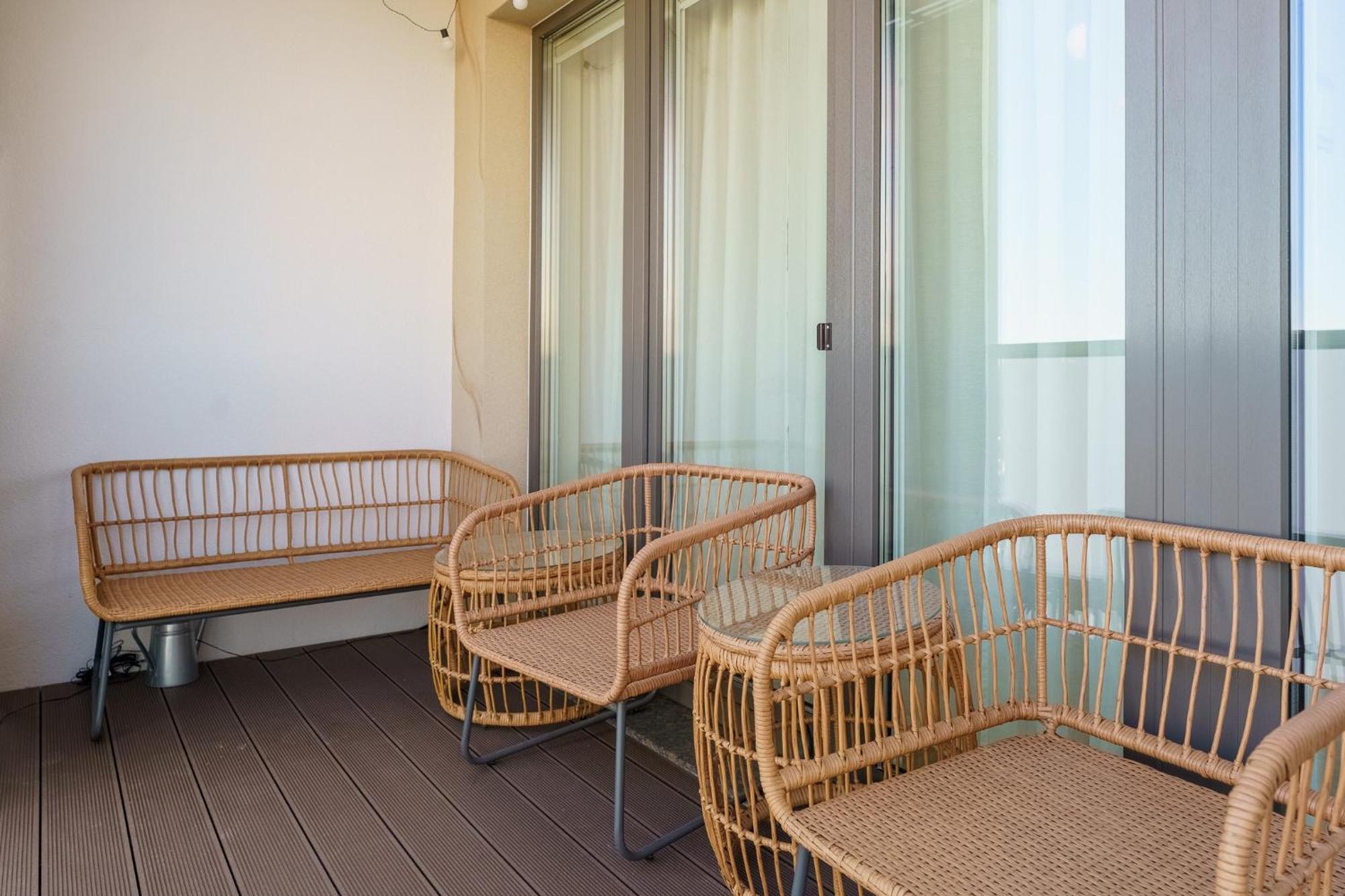 Faro Apartamenty Kasprowicza 20 Basen W Cenie Schwimmbad Im Preis Kolobřeh Exteriér fotografie