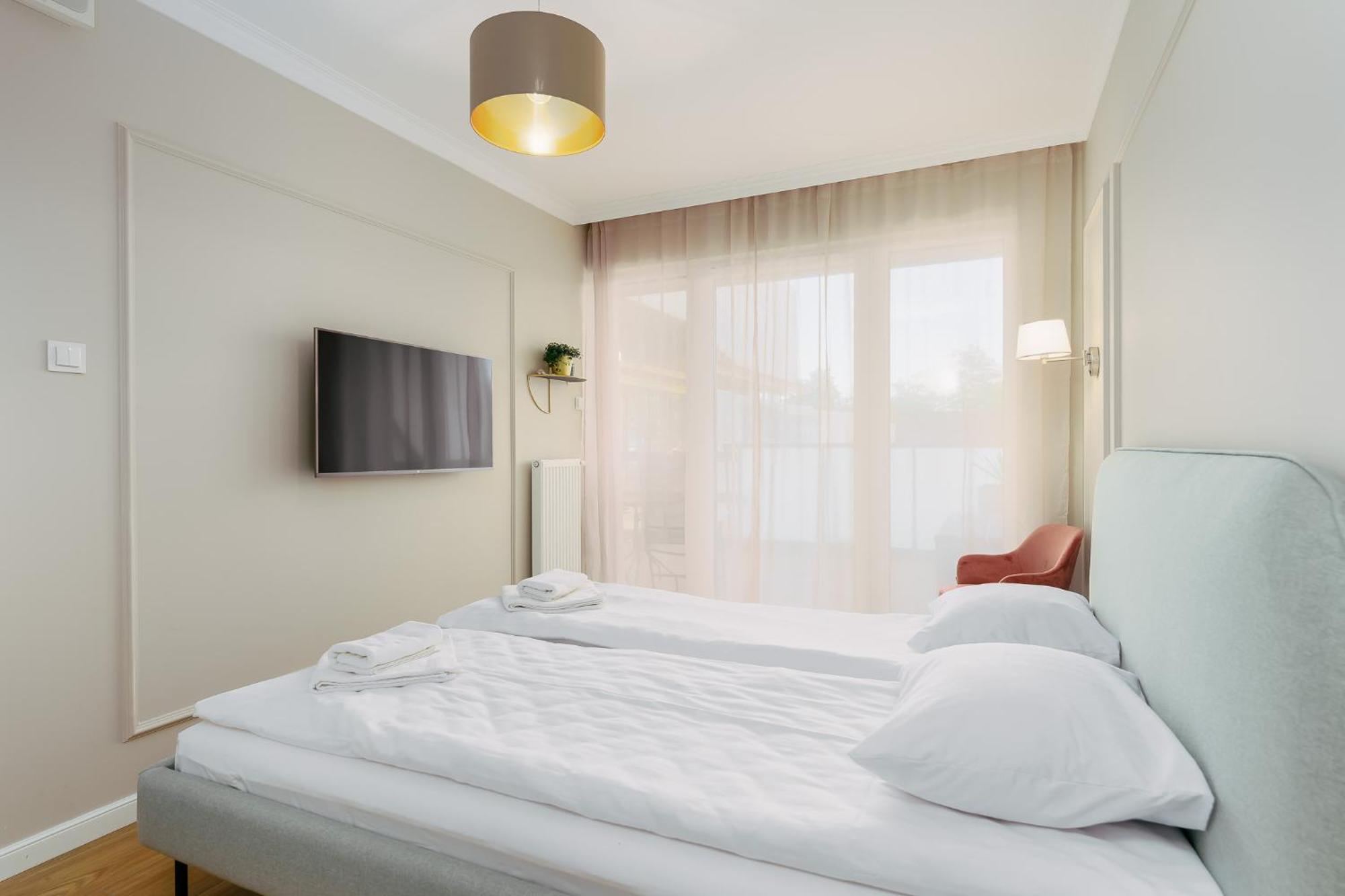 Faro Apartamenty Kasprowicza 20 Basen W Cenie Schwimmbad Im Preis Kolobřeh Pokoj fotografie